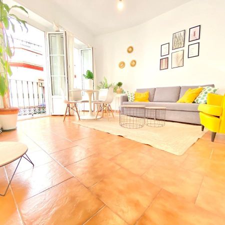 Comfortable Studio Old Town, Parking Optional Sevilha Exterior foto