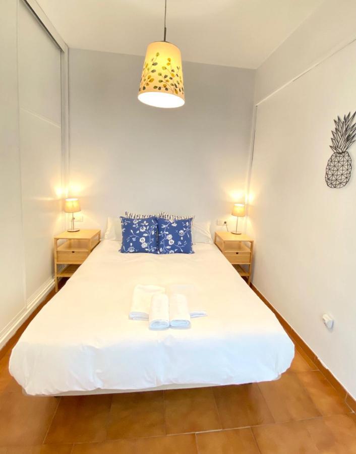 Comfortable Studio Old Town, Parking Optional Sevilha Exterior foto